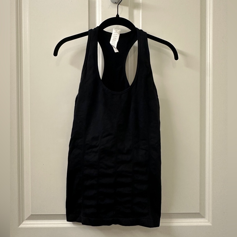 [Fabletics] Lightweight Stretchy Black Workout Tank